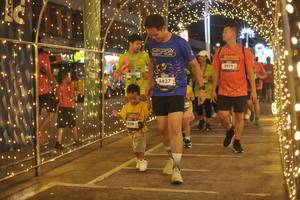 BIB: 429, 4427, 3979
                            <button type="button" onclick="openModal(26274612)" class="btn btn-primary btn-sm float-right btn-popup" data-toggle="modal" data-target=".modal-high-quality">
                        <i class="fas fa-shopping-cart"></i> Add to Cart
                    </button>
                                            <button type="button" onclick="isThisMe(26274612, true)" class="btn btn-success btn-sm float-right btn-popup btn-isme hidden" data-toggle="tooltip" data-placement="bottom" title="นี่คือรูปของคุณใช่ไหม คลิกที่นี่เพื่อเอาเข้าอัลบั้ม">
                        <i class="fas fa-plus"></i> Add to album
                    </button>
                    <button type="button" onclick="isThisMe(26274612, false)" class="btn btn-warning btn-sm float-right btn-popup btn-isnotme hidden">
                        <i class="fas fa-ban"></i> Remove from album
                    </button>